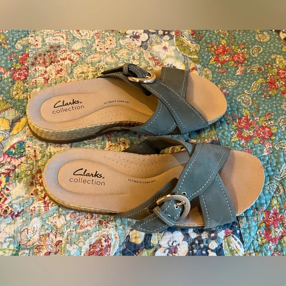 Clarks Collection Leather Sandals Reileigh May - olive- size 9.5 practically new